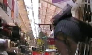 塞尔维亚同性恋聊在放养脱衣舞俱乐部在美国田纳西州纳什维尔的